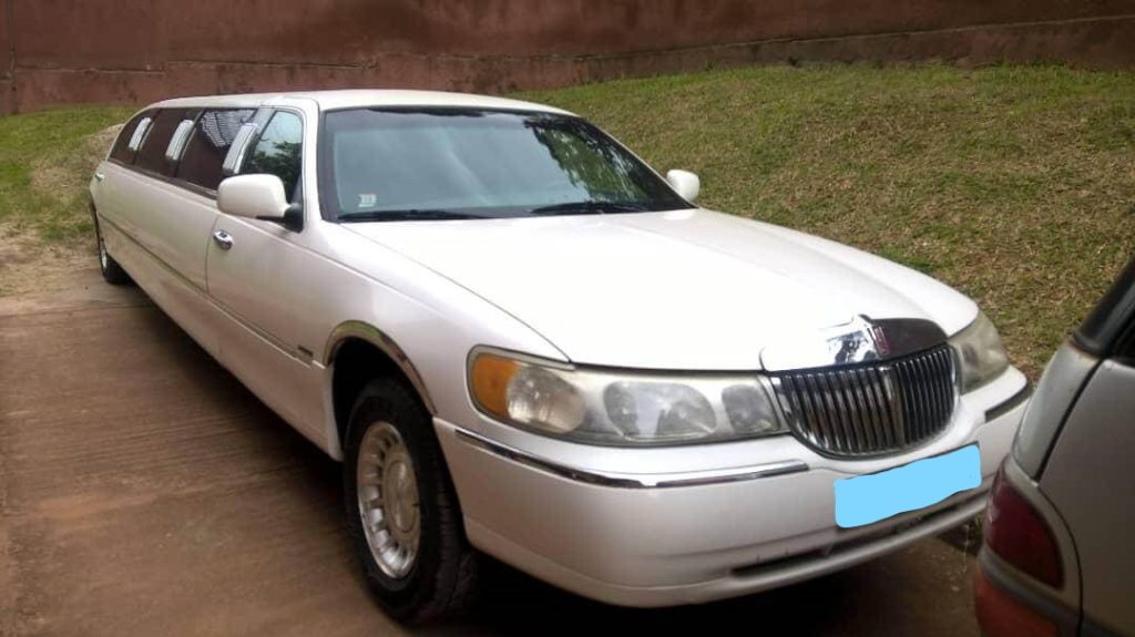 Hire a Limousine for a wedding in Uganda