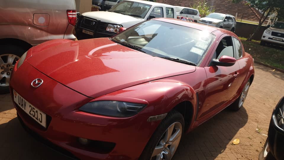 Top 3 Fancy Sports Cars To Drive In On Your Dream Wedding